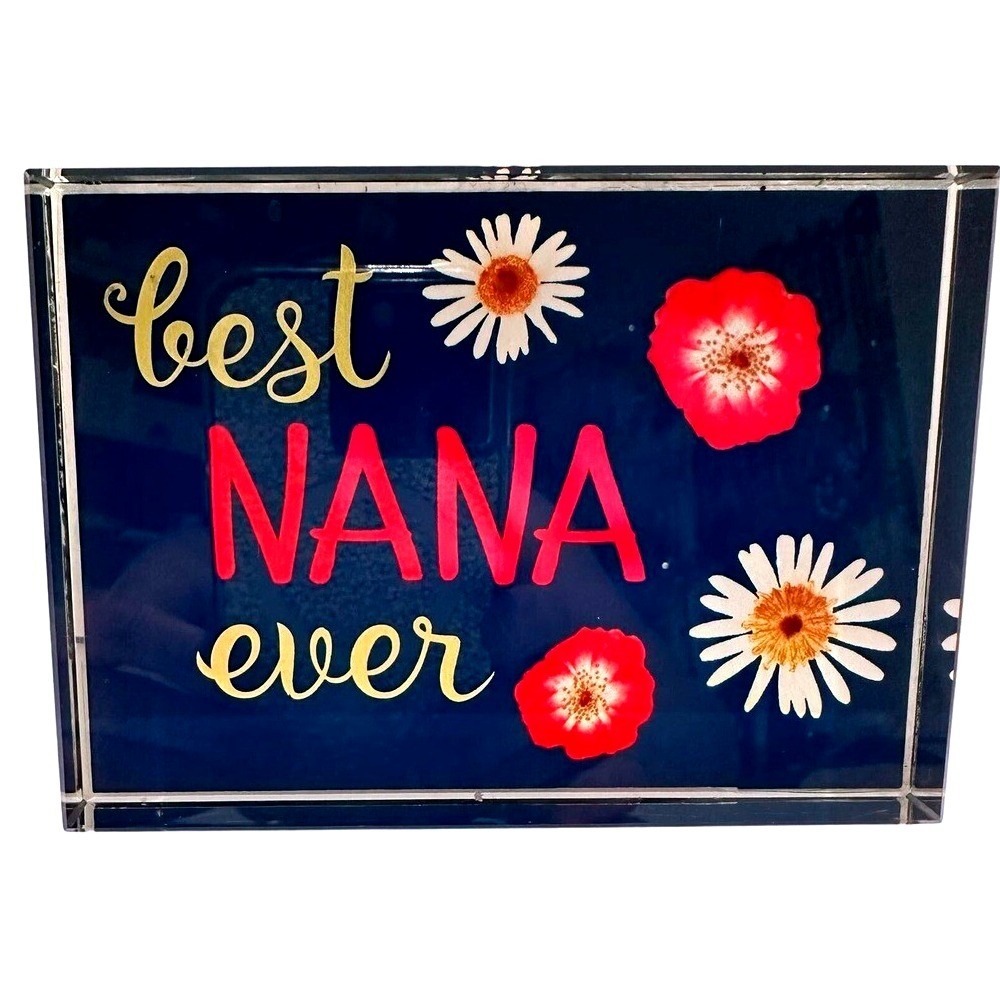 Best NANA Ever Glass Paperweight Daiseys Flowers Plaques Decor Desk Office Shelf
